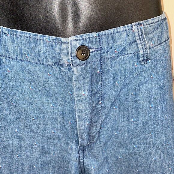 Aeropostale blue denim chambray flat front shorts with tiny sailboat print - Picture 2 of 9